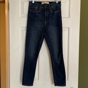 Gap Super High Rise Crop Jeans